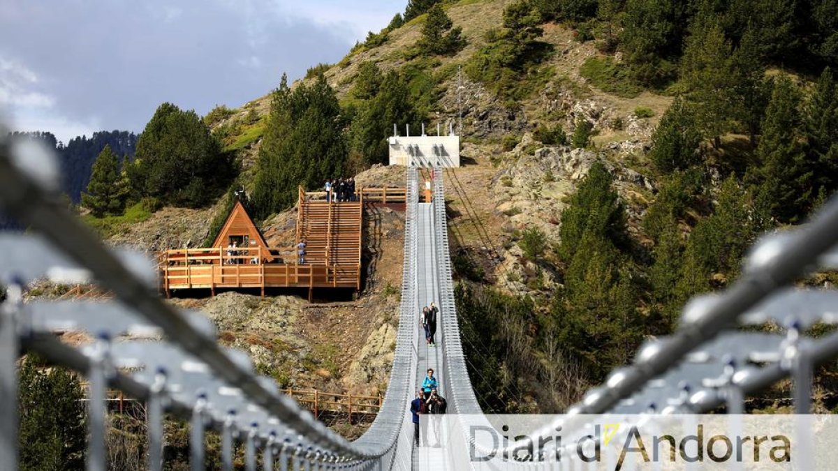 Pont Tibetà Abril 2023