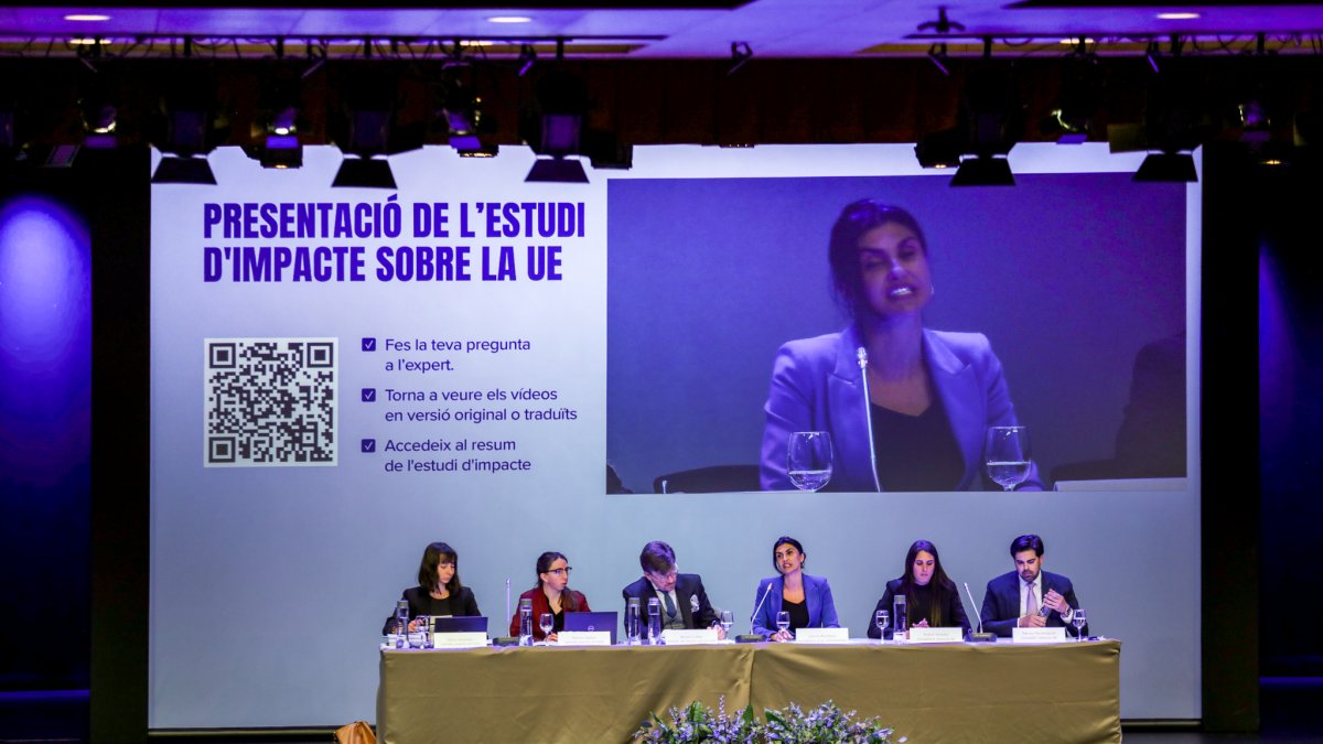 L’acte de presentació a Andorra de l’informe de Gide.