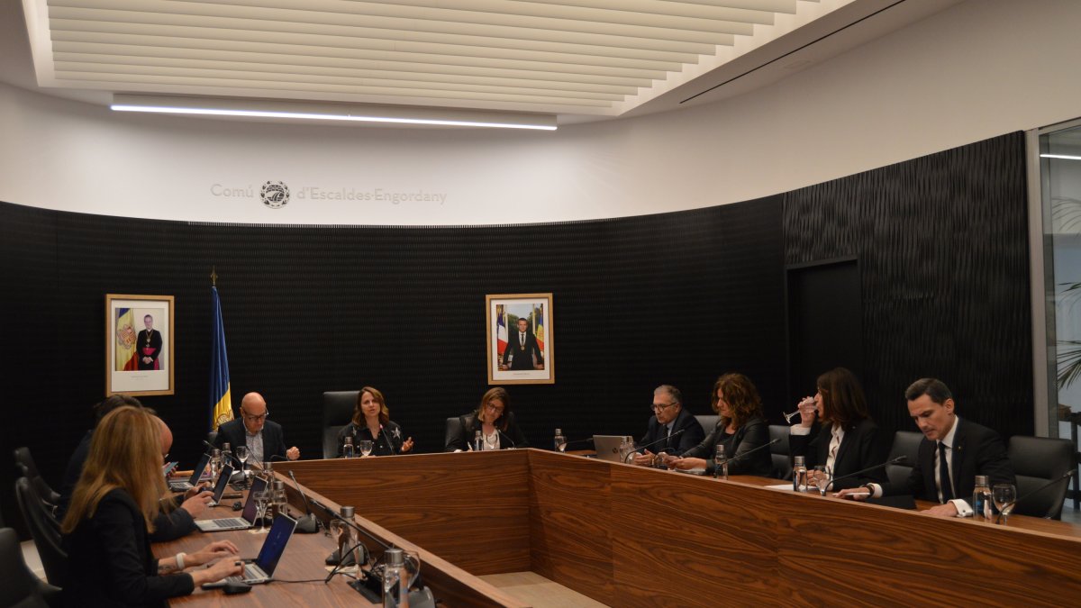 Un moment de la sessió de consell de comú d'Escaldes-Engordany.