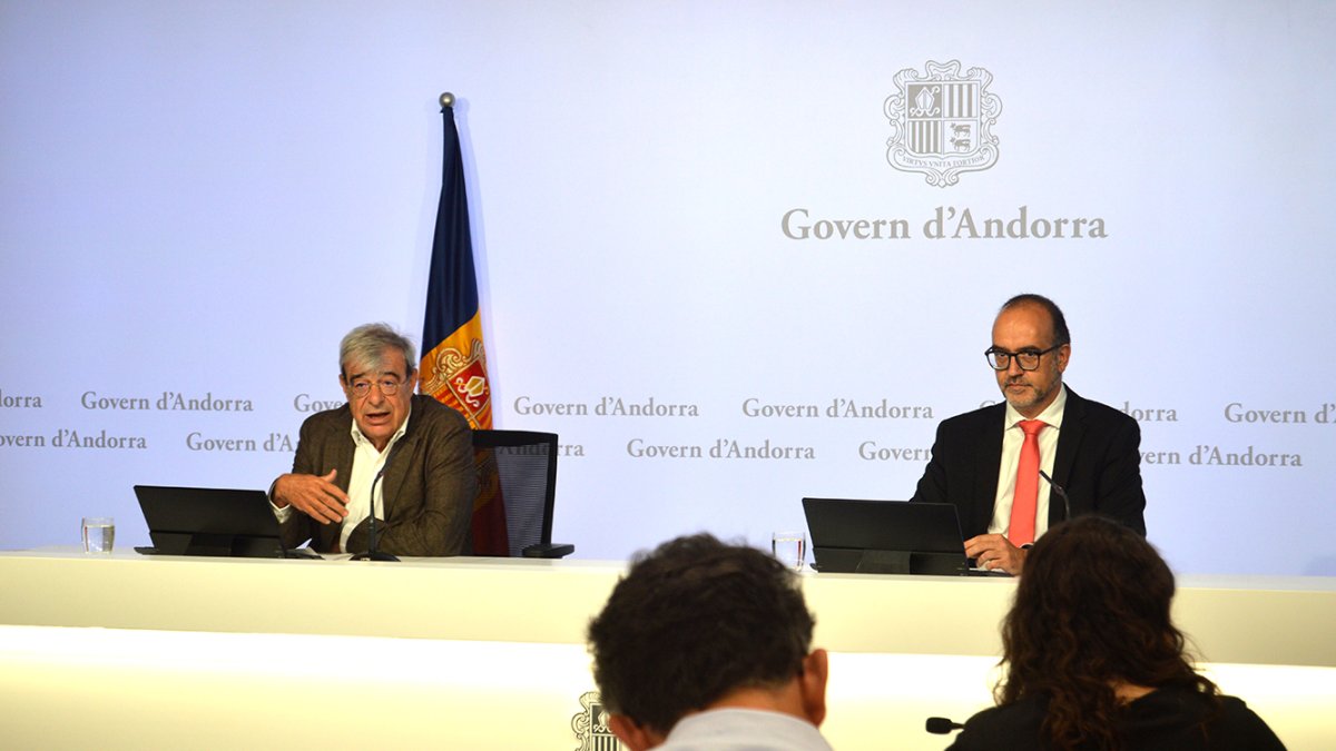 Presentació de la universitat d'estiu i tardor