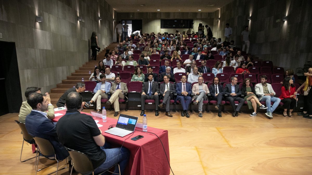 Presentació pública de l'estudi d'impacte de l'acord d'associació ahir a Aixovall