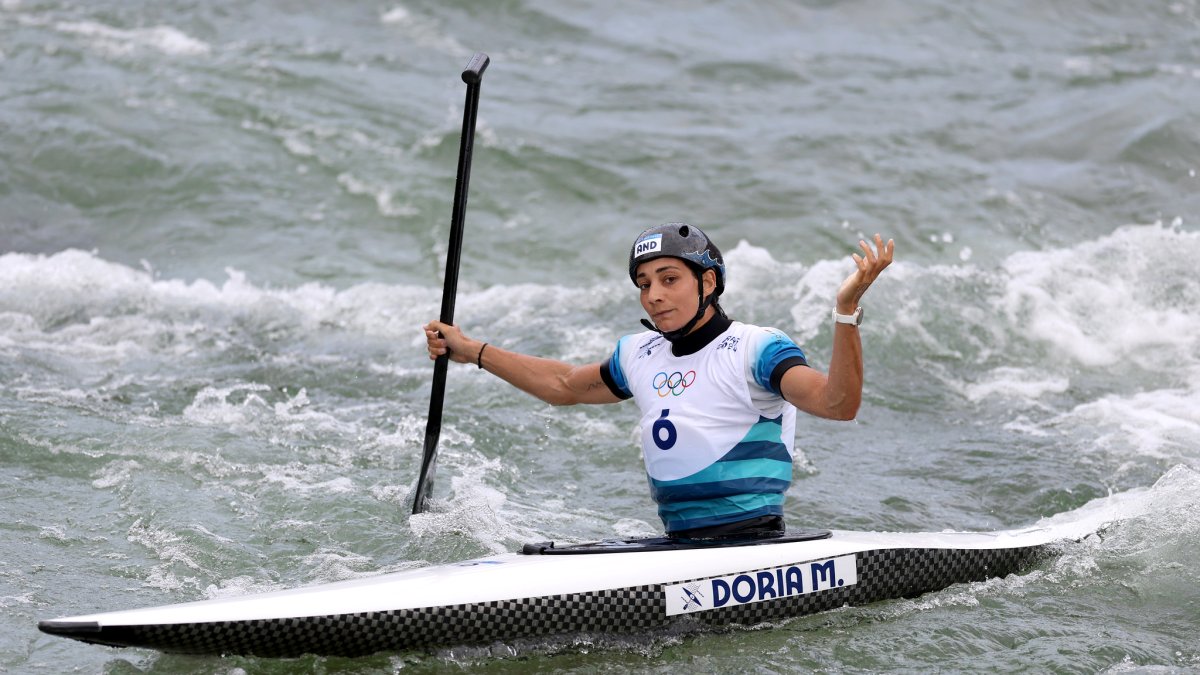 Mònica Doria va obtenir un resultat històric per a l’esport andorrà, però a la fotografia es lamenta perquè va fregar la medalla.