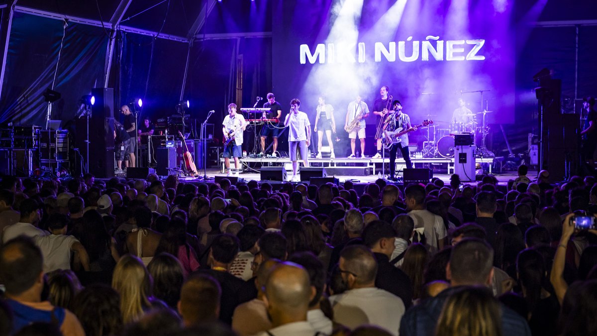 Concert de Miki Núñez a la Plaça Guillemó