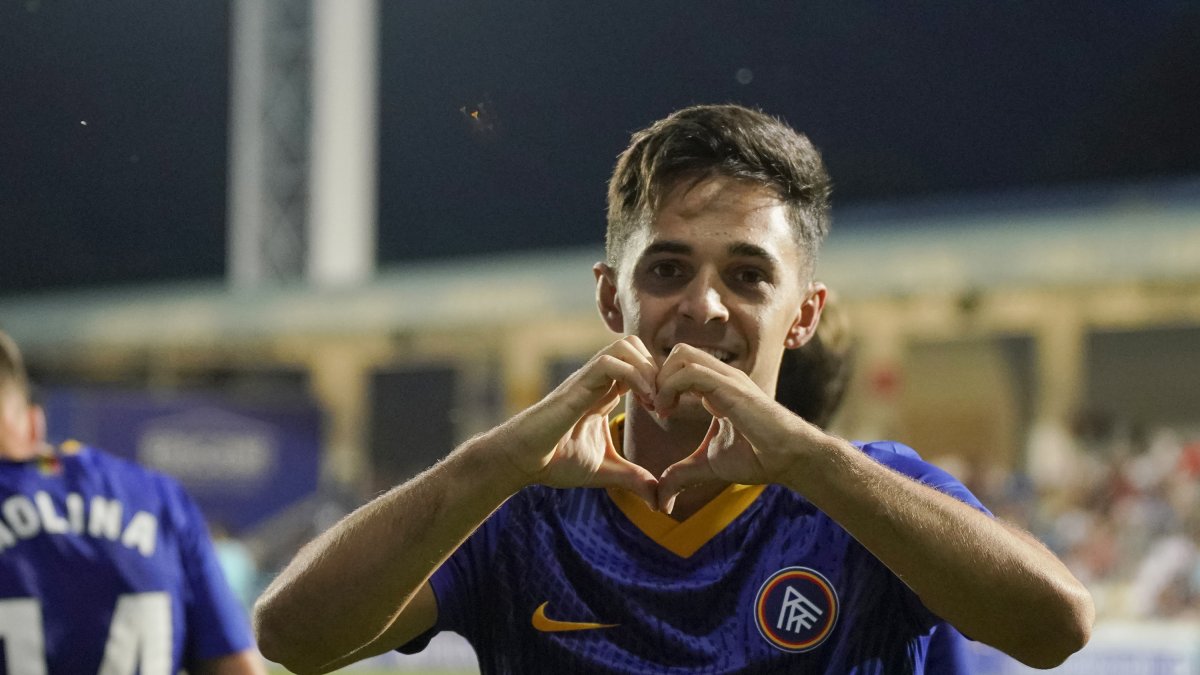 Martín celebrant el gol contra el Barça Atlètic.