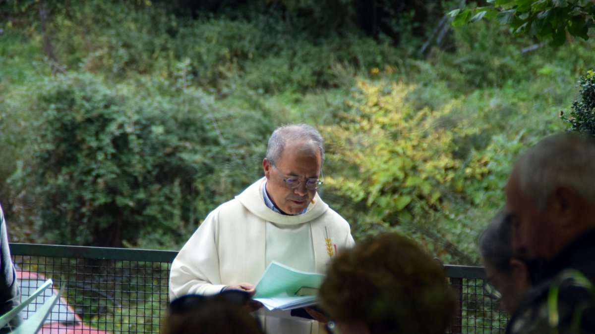 El mossèn Antoni Elvira durant el seu darrer aplec