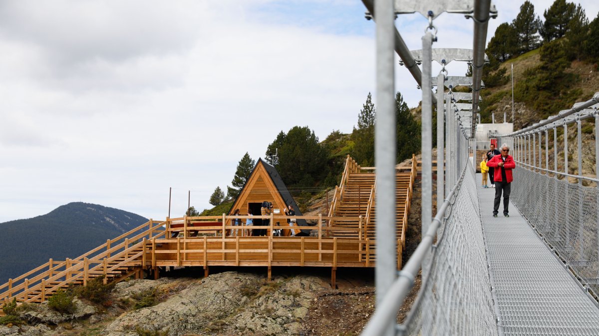 El pont tibetà de la vall del Riu de Canillo.