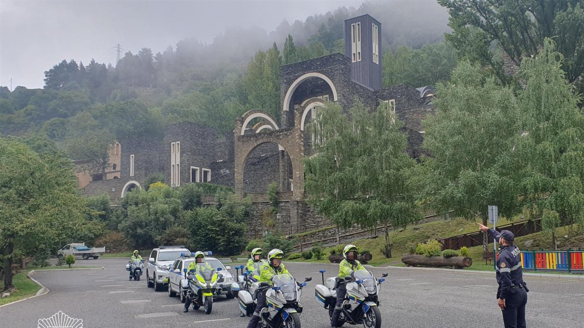 Formació dels motoristes escortes de la policia