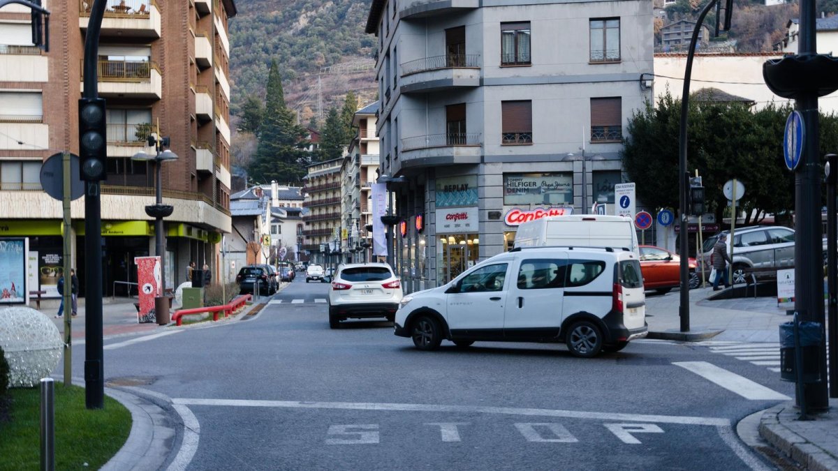 Sant Julià tindrà un pla per millorar el comerç