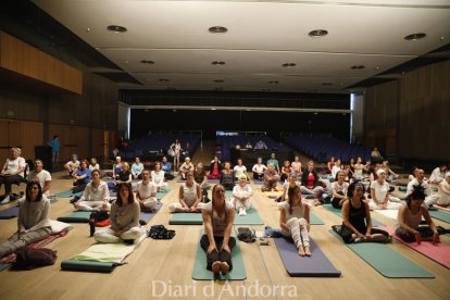 'Masterclass' de ioga solidària d'Unicef Andorra