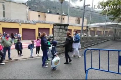 La tornada a l'escola andorra de Sant Julià