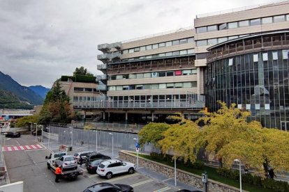 Porta d'entrada de l'escola andorrana d'Escaldes