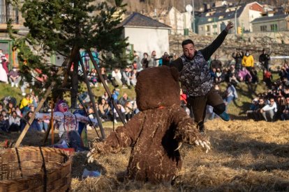 El ball de l'Ossa a Encamp