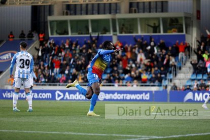 Bundu celebrant el gol