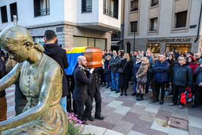 El poble diu l'últim adeu a Toni Martí