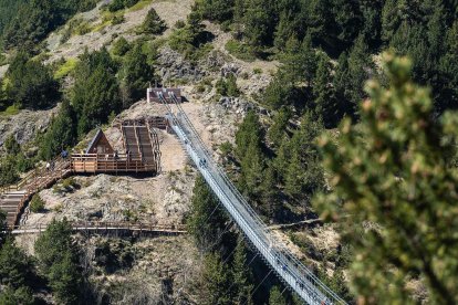 El pont tibetà és un dels atractius turístics de Canillo.