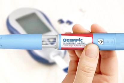 Un dispositiu per injectar-se Ozempic.