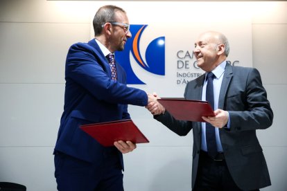 El ministre Jordi Torres i el president de la Cambra de Comerç, Josep Maria Mas.