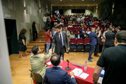 El líder de Concòrdia, Cerni Escalé, a la presentació de l’estudi.