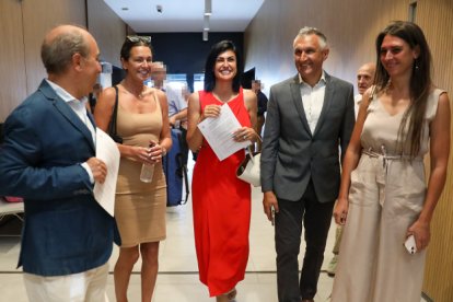 Montaner amb els consellers d’Andorra Endavant i el seu advocat.