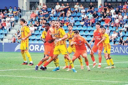 Un instant del partit celebrat ahir al Nacional.