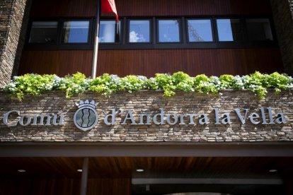 Andorra la Vella treu a concurs l'estudi de clima laboral