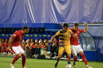 Un instant del partit disputat a l'Estadi Nacional.