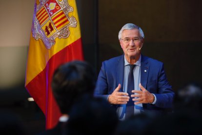 El representant del Copríncep francès, Patrick Strzoda en la conferència d'aquesta tarda al Consell General