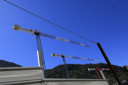 Grues de construcció a la capital.