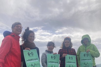 La plataforma Pirineu Viu presenta el cartell de la manifestació