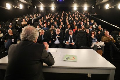 Jaume Bartumeu intervé a l’acte organitzat per l’Associació de Propietaris de Béns Immobles.