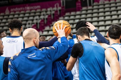 L’equip tricolor espera poder competir bé al Palau i donar la sorpresa.