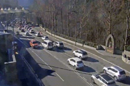 Retencions de sortida per la frontera del riu Runer