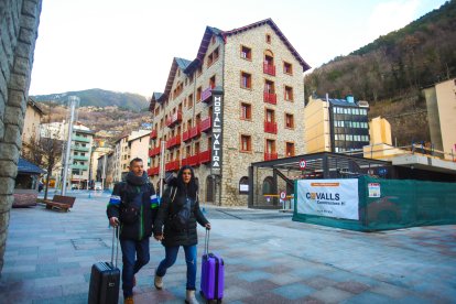 El retard dels treballs de la plaça de l’església ha perjudicat el museu.