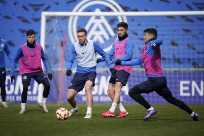 Els jugadors de l’FC Andorra, ahir al Nacional.