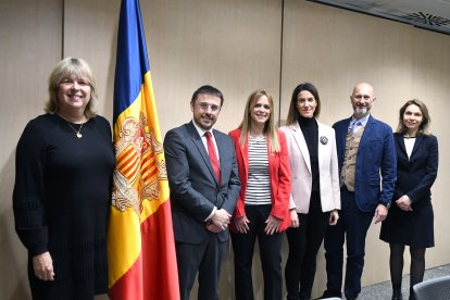 Reunió a Govern amb els membres del Grevio.