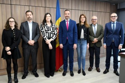 Reunió entre el ministre de Turisme i Comerç, Jordi Torres, amb la delegació de l'ONU Turisme