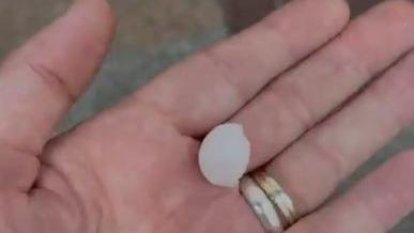 La pedregada a l'avinguda Carlemany d'Escaldes