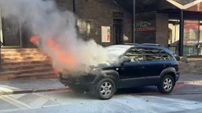 Foc en un turisme a Soldeu.