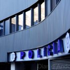 policia, agents, edifici, façana