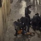 Veïns expulsen okupes del barri gòtic