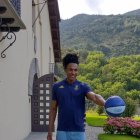 Yves Pons, ahir en la presentació a Ràdio Andorra.