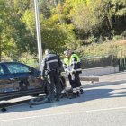 La policia i agents de circulació al lloc dels fets