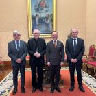 Ladislau Baró, el cardenal Pietro Parolin, Xavier Espot i Carles Àlvarez ahir al Vaticà