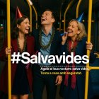 El cartell de la campanya del servei de mobilitat amb loa qual recomana usar el bus nocturn