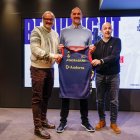 Solana, Tabak i Aixàs durant la presentació del nou tècnic del MoraBanc Andorra.