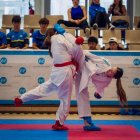 La karateka Aina Padilla en una competició.