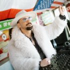 Un dels DJ's en el festival Snowrow 2026.