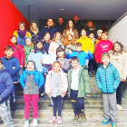 Els alumnes de l'escola andorrana d'Andorra la Vella van celebrar el segon premi concedit al centre del XVI Concurs d'iniciatives ambientals, gràcies al Mercat sostenible que va dur a terme la comissió d'escola verda.
