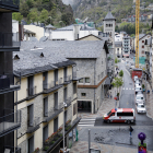 Avinguda Carlemany, tram amb circulació