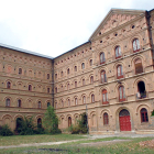 Pati i edifici del seminari de la Seu d’Urgell.